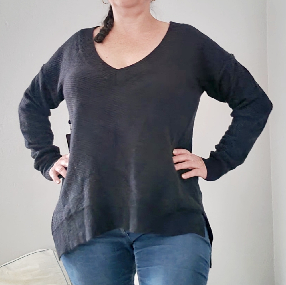 Women's Black V-Neck Sweater Various Size Top Warm